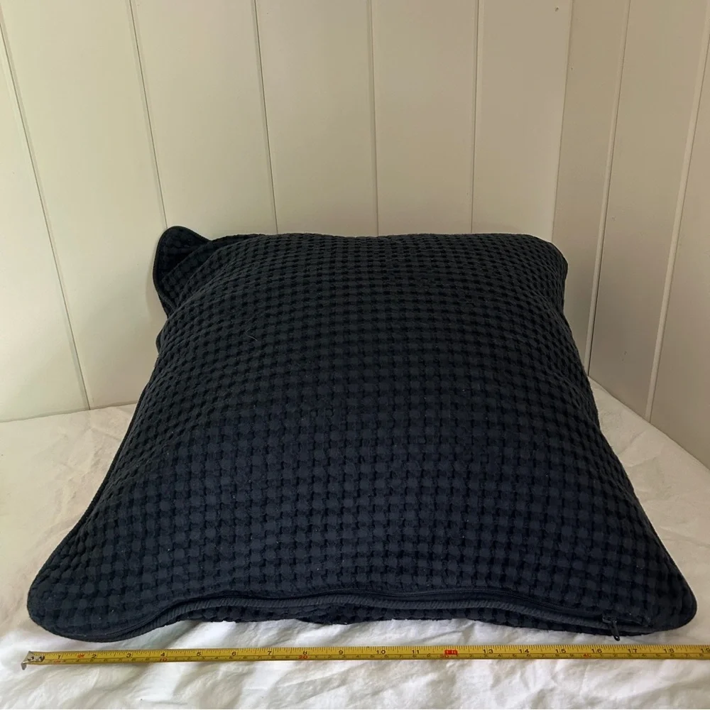 IKEA throw pillow VÄRELD blue cover 20x20 in